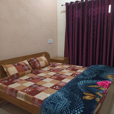 Anant Paying Guest House Ayodhya 外观 照片