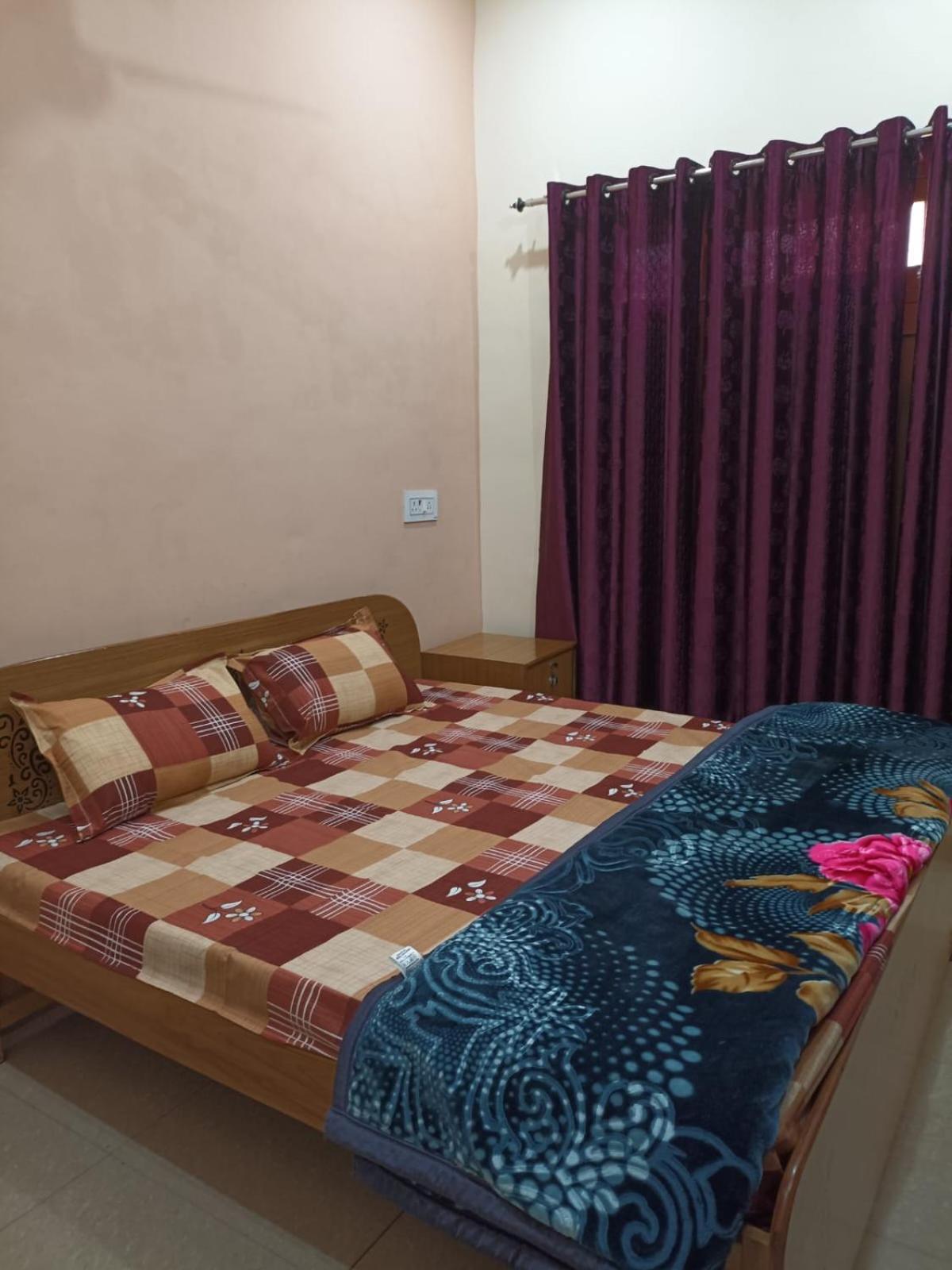 Anant Paying Guest House Ayodhya 外观 照片
